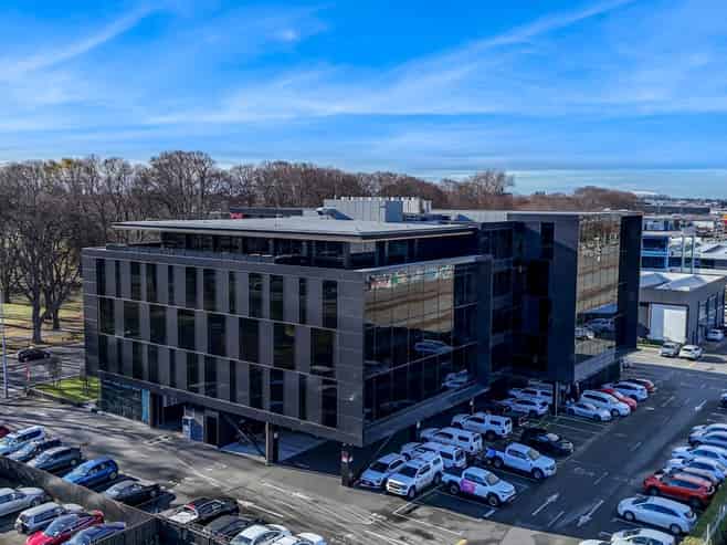 Landmark A-Grade  office opportunity