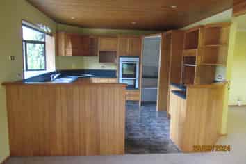 427 Cannington Road, Cave