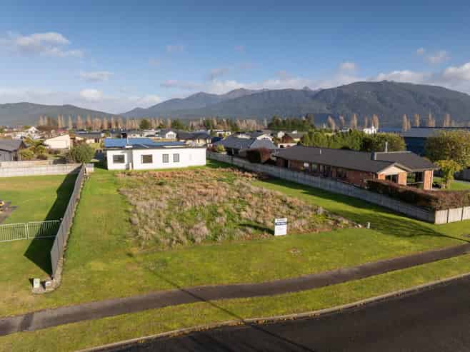 25 Acheron Way, Te Anau