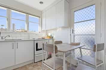 2/89 Nelson Crescent, Napier South