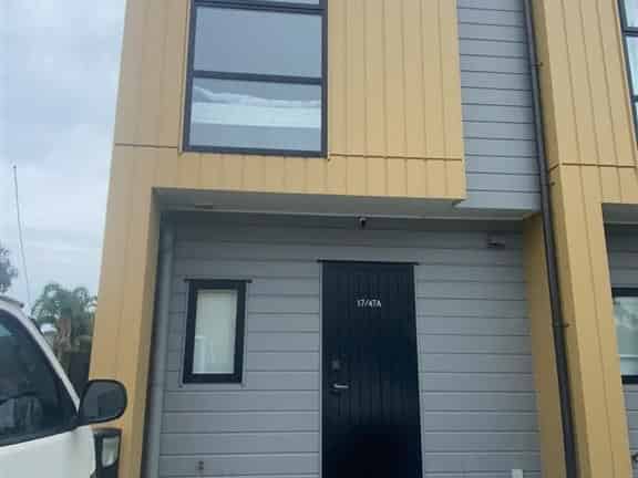 17/47 Huntington Drive, Huntington Park