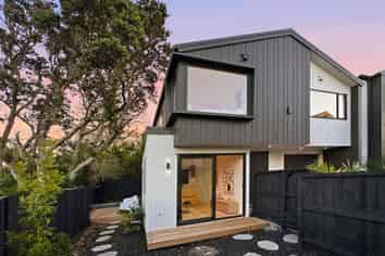 14 Cloverly Crescent, Campbells Bay
