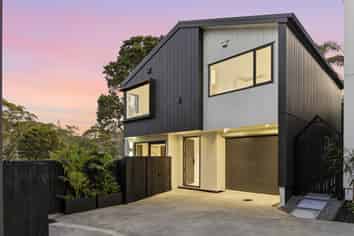 14 Cloverly Crescent, Campbells Bay