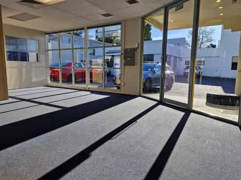 Convenient ground floor with parking at door