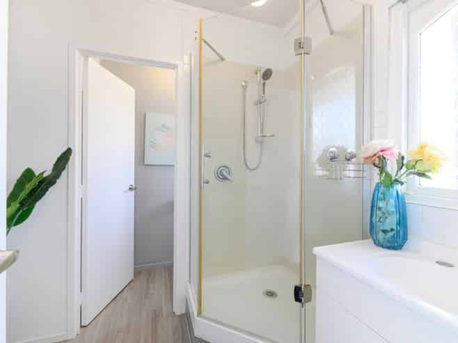 9/1 Glen Road, Browns Bay