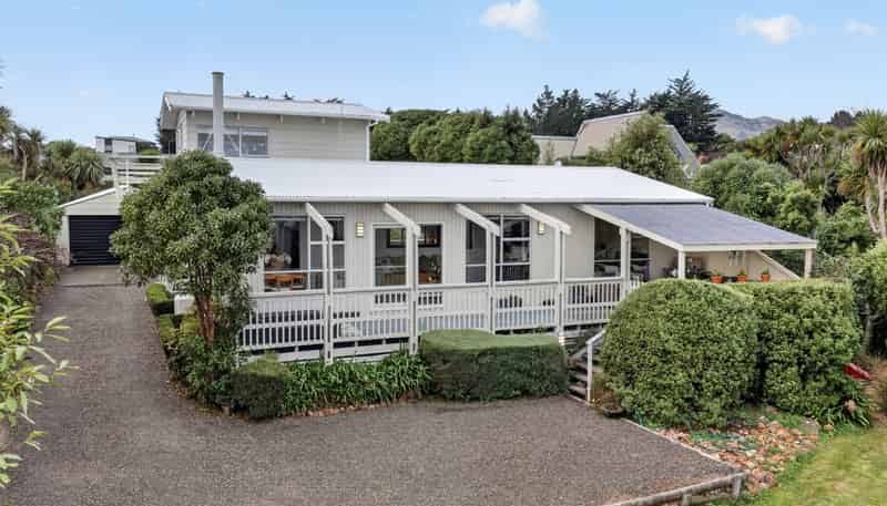 9 James Drive, Diamond Harbour