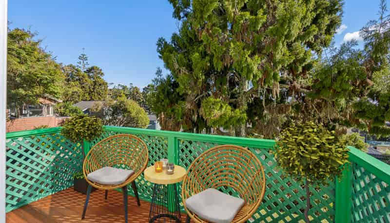 2/191 Titirangi Road, Titirangi