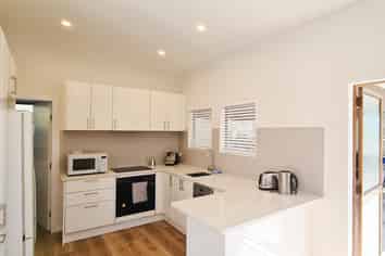 17 Wharemauku Road, Raumati Beach
