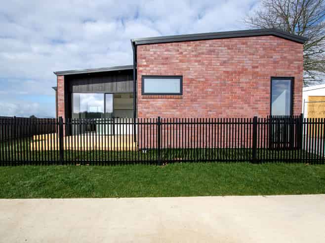 24 One Haruru Street, Cambridge
