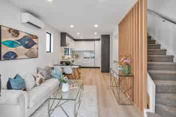 7/24 Great South Road, Hillpark