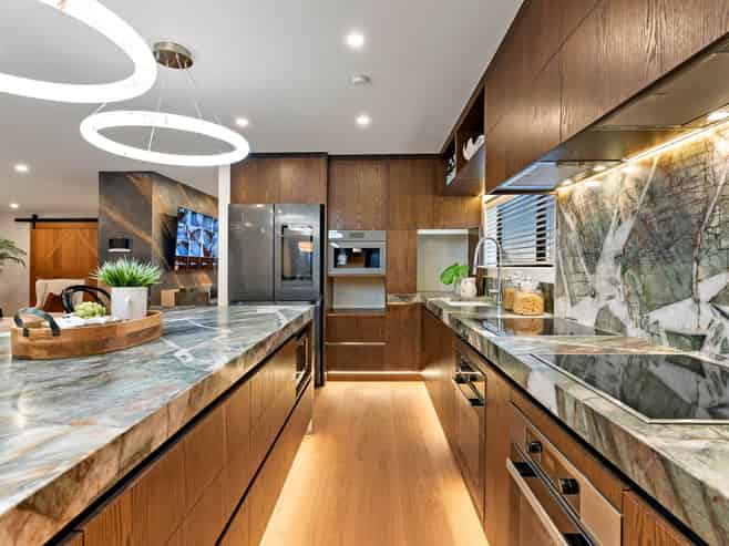 33 Ballymore Drive, Pinehill