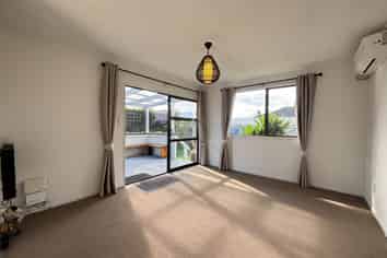 1/710 Te Atatu Road, Te Atatu Peninsula