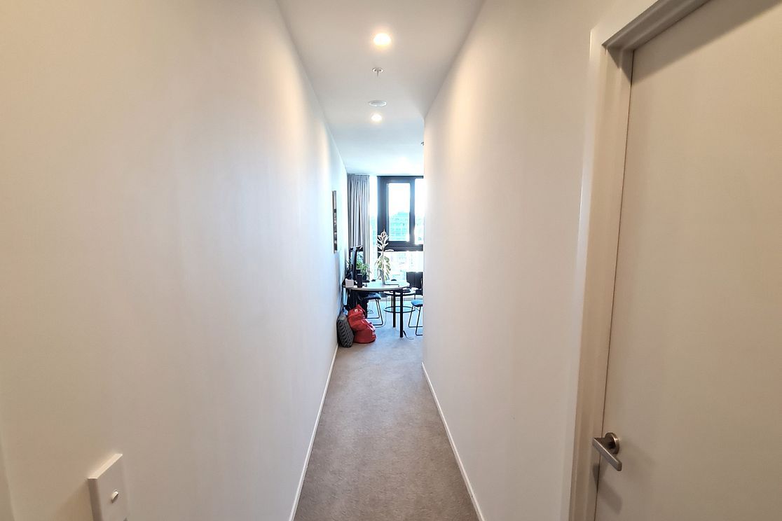 Furnished Unit With Parking & Electricity included - Vista 3