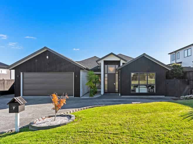7 Hapukupuku Avenue, Beachlands