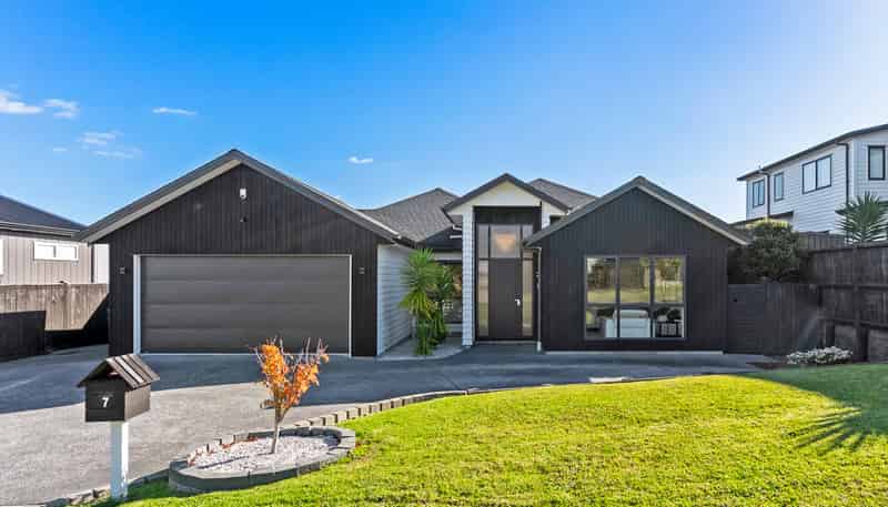 7 Hapukupuku Avenue, Beachlands