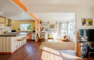 1005 Duke Street, Mahora