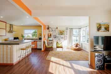 1005 Duke Street, Mahora