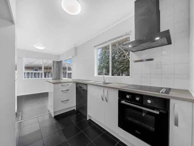 31B Jellicoe Road, Manurewa