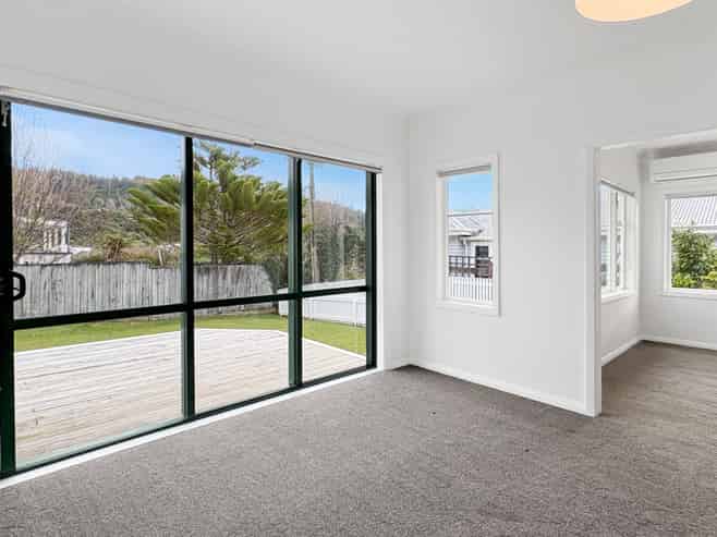 19 Field Street, Silverstream
