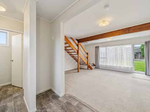 7/21 Islington Street, Trentham