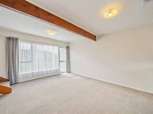 7/21 Islington Street, Trentham
