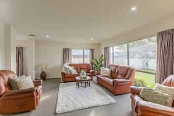318 Manly Street, Paraparaumu Beach