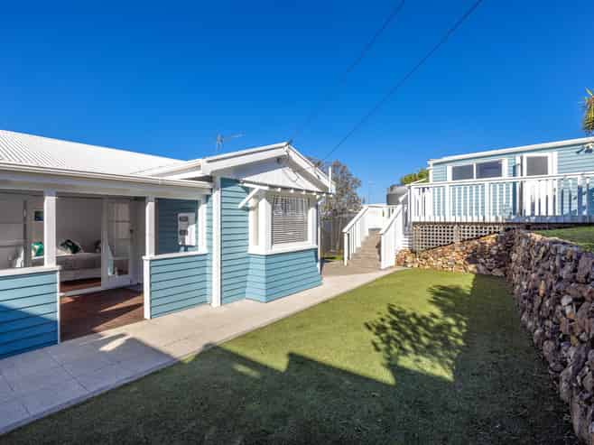 22 Marama Avenue, Surfdale