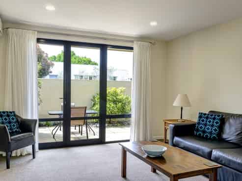 4 Star Plus 12 Unit Motel in Motueka