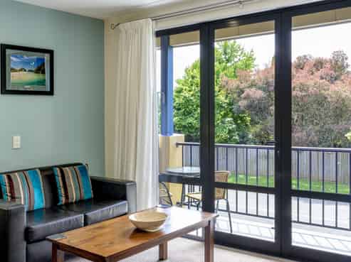 4 Star Plus 12 Unit Motel in Motueka