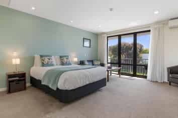 4 Star Plus 12 Unit Motel in Motueka