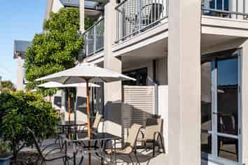 4 Star Plus 12 Unit Motel in Motueka
