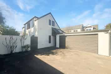 2 Kinleys Lane, Saint Albans