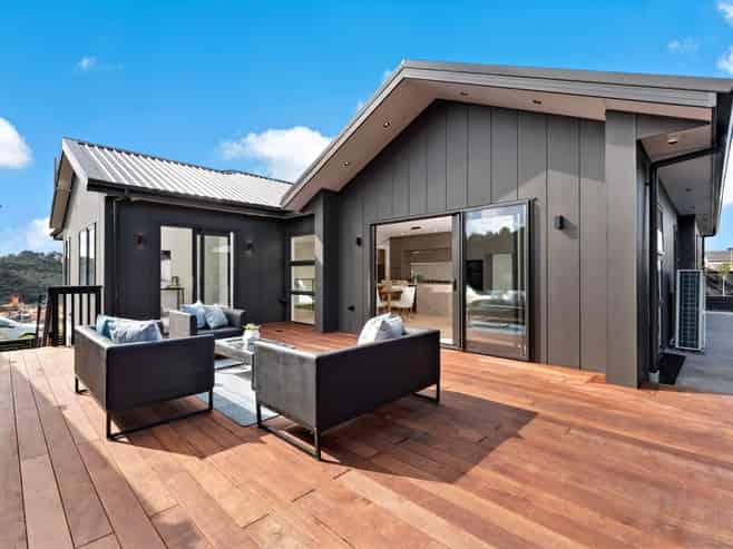 9 Halcyon Bay Lane, Orewa