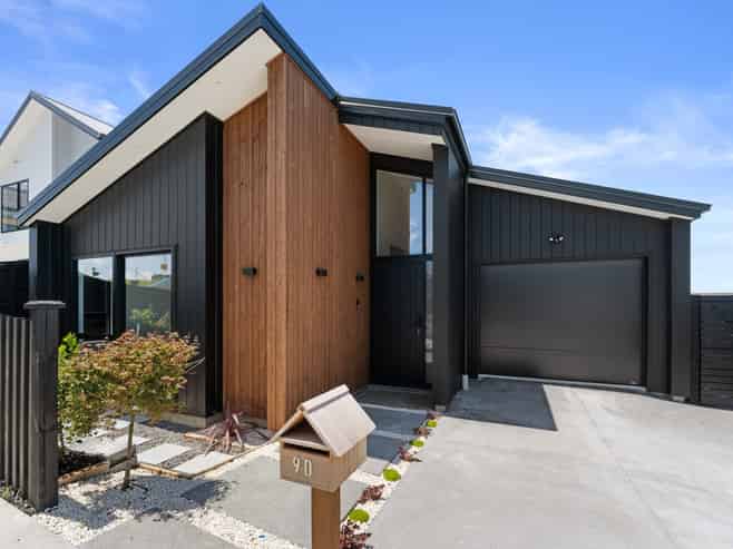 90 Huanui Drive, Wainui