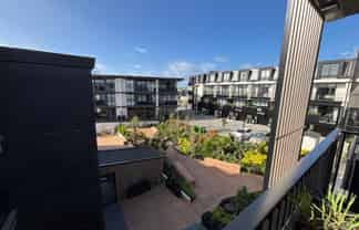 304/21 Pennant St, Long Bay