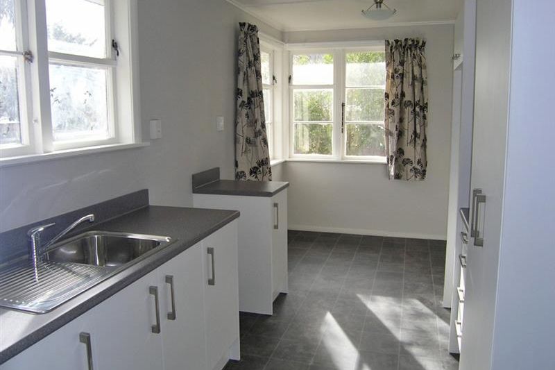 Wainuiomata Living - Vista 6