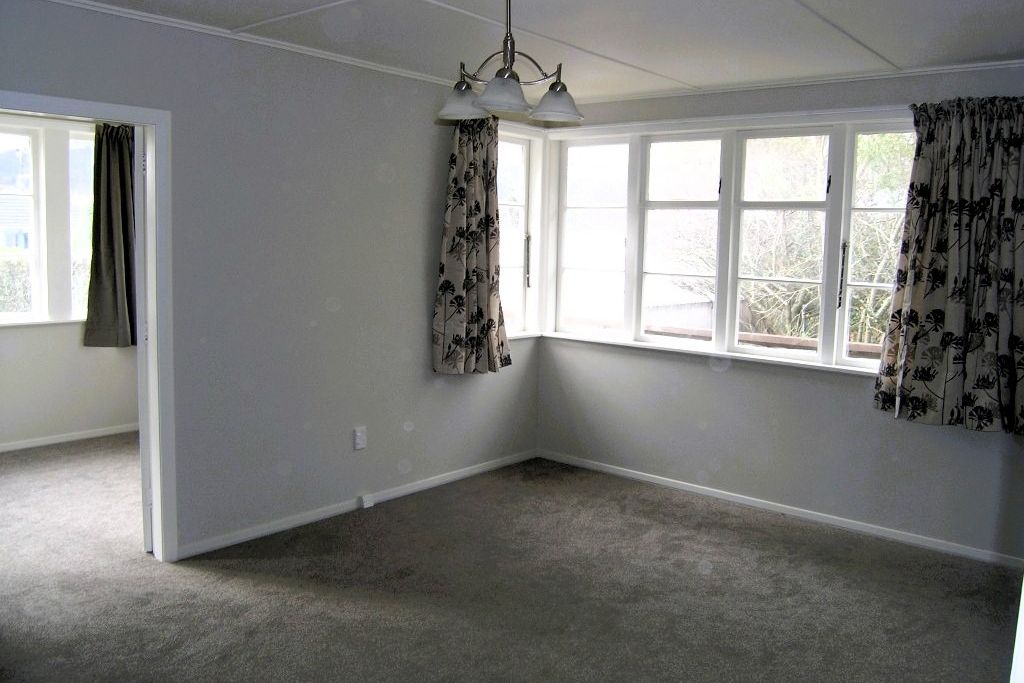 Wainuiomata Living - Vista 2