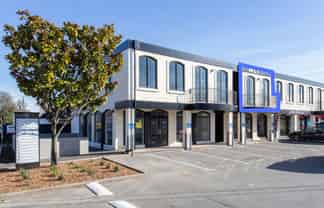 Boutique Merivale Office