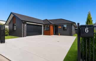 6 Heke Lane, Glenview