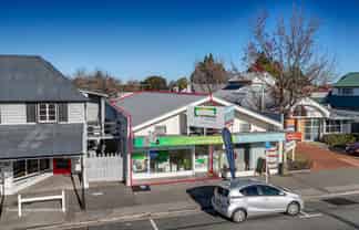Frontage-focused retail space on High Street