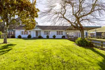 512 State Highway One, Wairakei