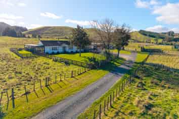 512 State Highway One, Wairakei