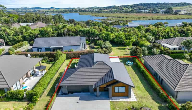 13 Park Avenue, Mangawhai Heads