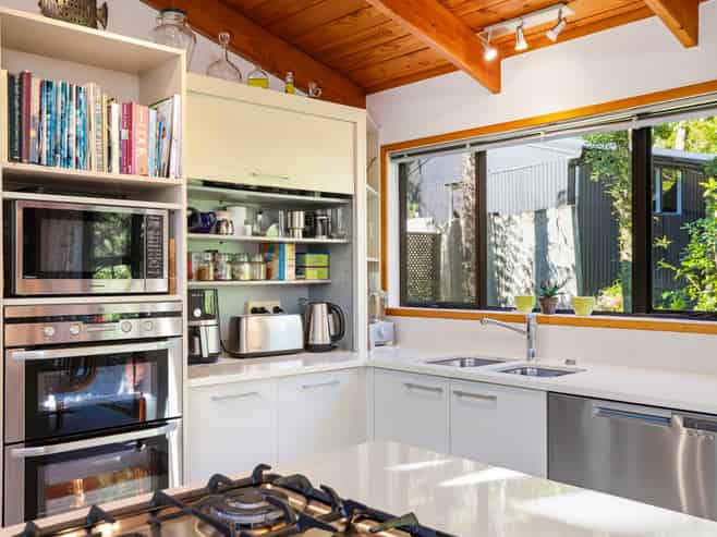 261 Konini Road, Titirangi