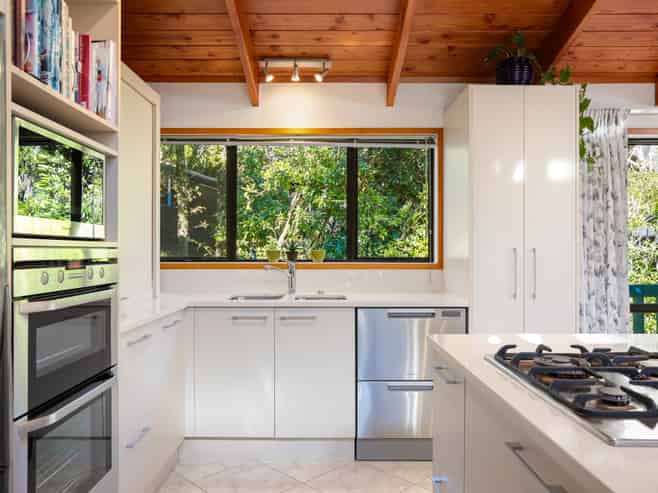 261 Konini Road, Titirangi