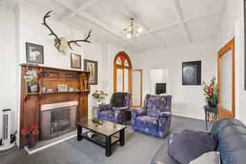 83 Derby Street, Westport