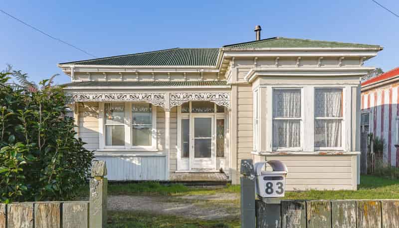 83 Derby Street, Westport