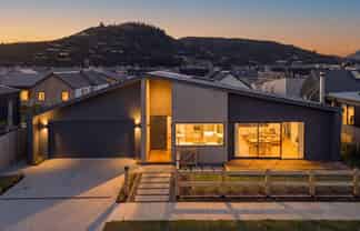 4 Moonstone Street, Wanaka