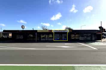 Shop in High Profile Corner Block