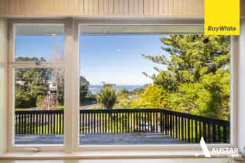130 Wood Bay Road, Titirangi